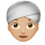 femme portant un turban: peau moyennement claire